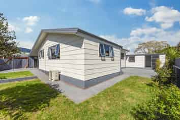 1/74 Norwich Street, Stoke