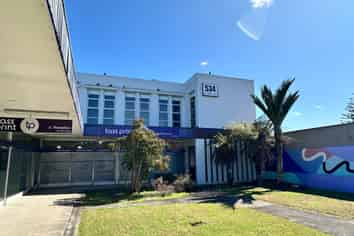 COST EFFECTIVE TE ATATU OFFICES 