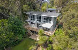 15 Albany Heights Road, Albany