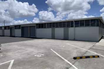Logistical Dream | 850m2 | Wairau Vallley