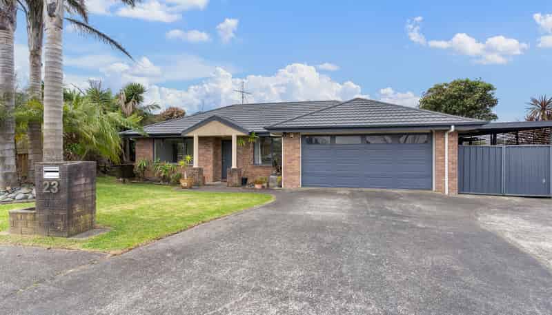 23 Cairnsvale Rise, Manurewa