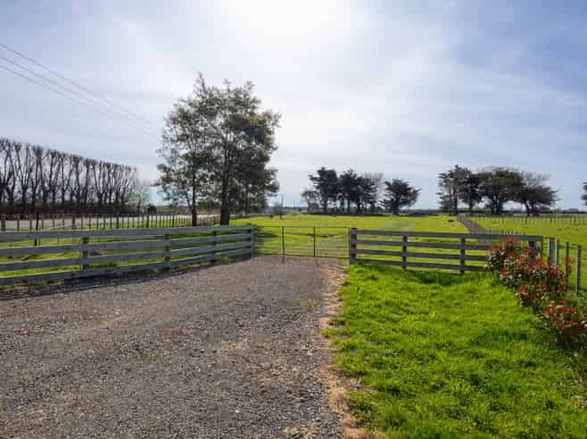 640 Milson Line, Newbury