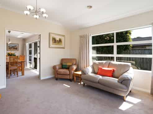 7 Otupoa Way, Paraparaumu