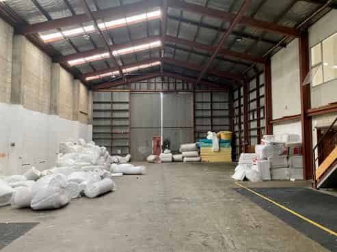 Industrial warehouse on Stoneycroft