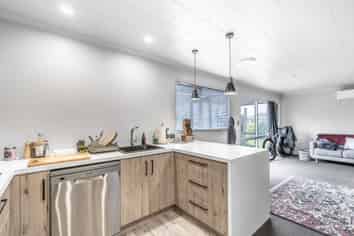 15 Seddon Place, KINGSWELL