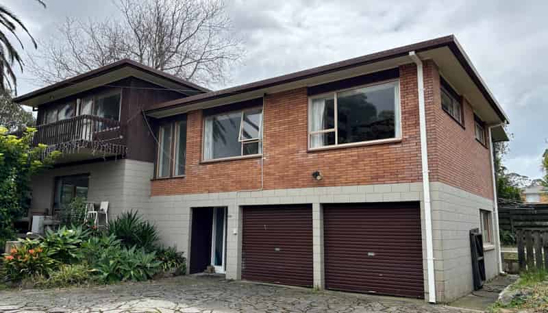 221 Forrest Hill Road, Forrest Hill