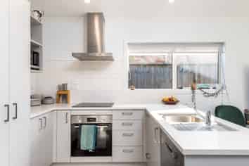1/103 Bruce Avenue, Glenview