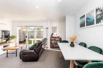 1/103 Bruce Avenue, Glenview