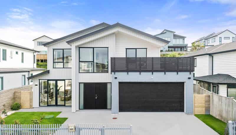 7 Hanikura Street, Long Bay
