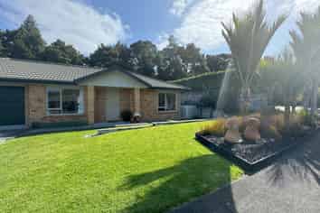 13 Tieke Place, Horahora