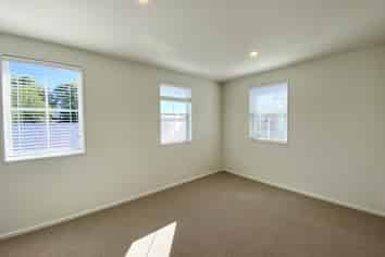 3/24  Devon Street, Sydenham