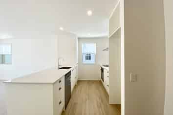 3/24  Devon Street, Sydenham
