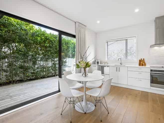 6 Studholme Street, Point Chevalier