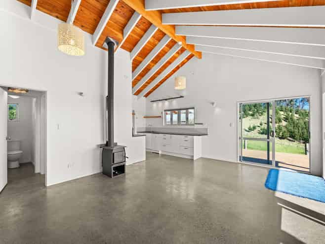 237 Admiral Road, Admiral Hill