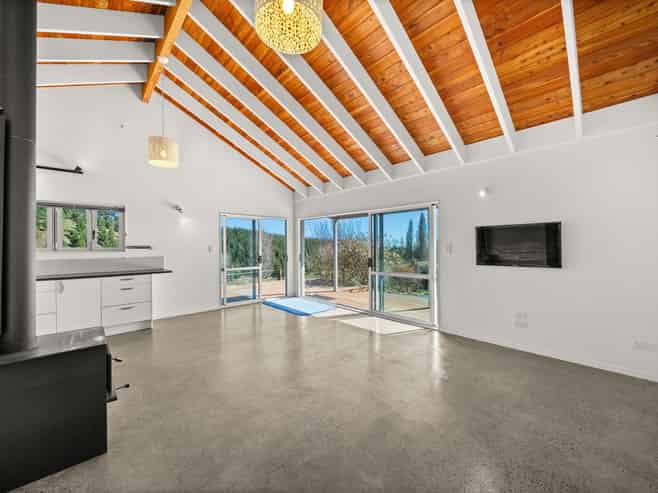237 Admiral Road, Admiral Hill