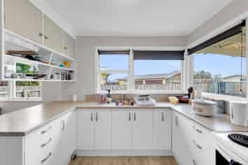 23 Katherine Place, Melville