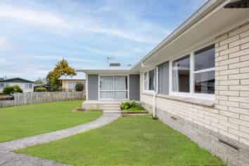 23 Katherine Place, Melville