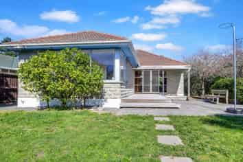 15 Gilwell Street, Burwood