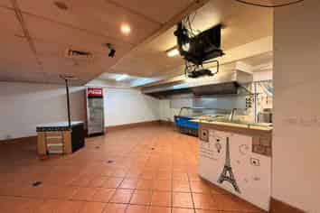 Prime Hospitality Space in - Newtown 