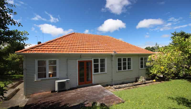 15 Plymouth Street, Roslyn