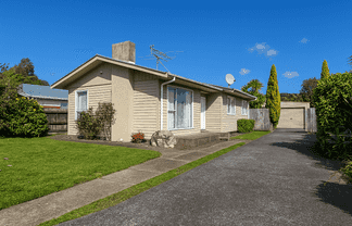 17 Mountbatten Grove, Clouston Park