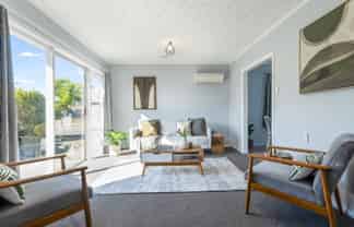 17 Mountbatten Grove, Clouston Park