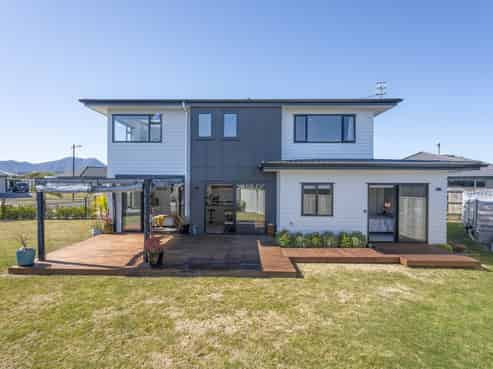 18 Wai Terrace, Wharewaka