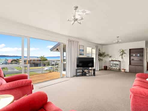 17 Kawau View Road, Snells Beach