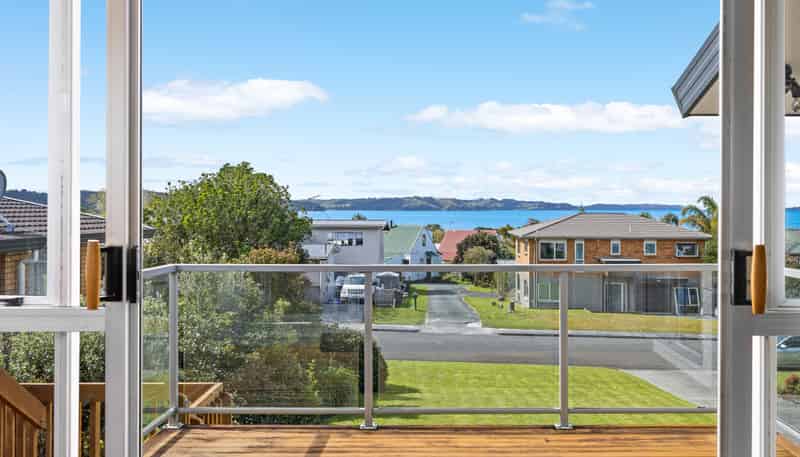 17 Kawau View Road, Snells Beach