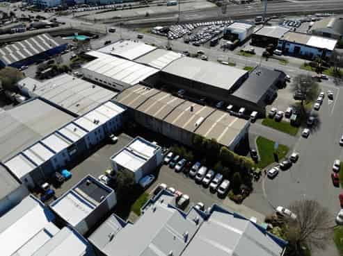 Industrial unit with exiting tenant