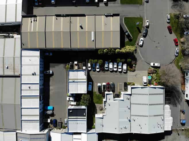 Industrial unit with exiting tenant