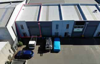 Industrial unit with exiting tenant