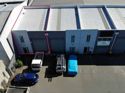 Industrial unit with exiting tenant
