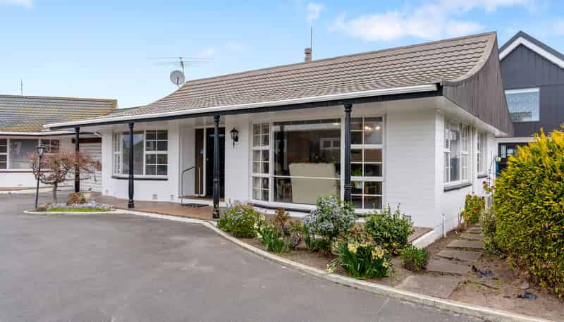 1/48 Main North Road, Papanui