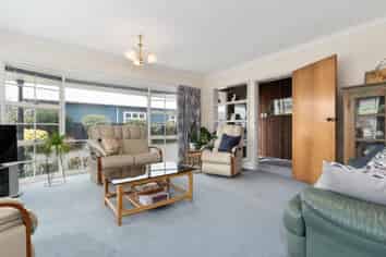 1/48 Main North Road, Papanui