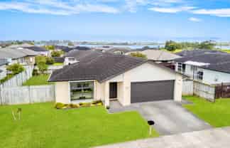 6 Disley Place, Wattle Downs