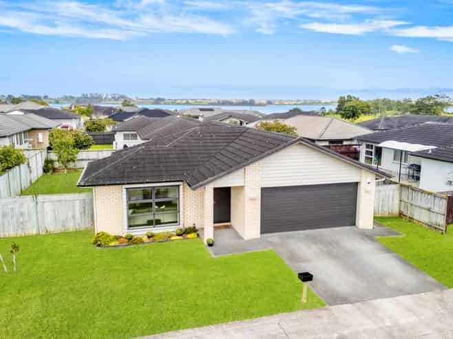 6 Disley Place, Wattle Downs