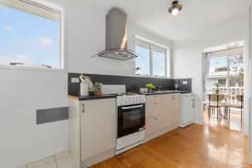 1/50 Elliott Avenue, Bayview