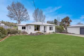 7 Stone Street, Reidston