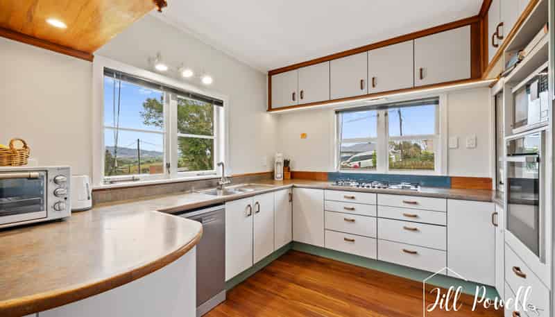 13 View Street, Maungaturoto