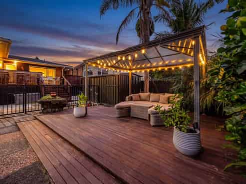 7 Tyrian Close, Half Moon Bay