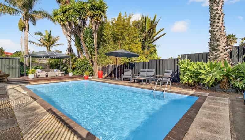 7 Tyrian Close, Half Moon Bay