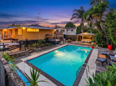 7 Tyrian Close, Half Moon Bay