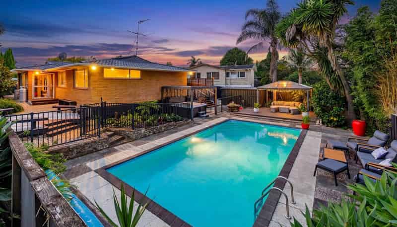 7 Tyrian Close, Half Moon Bay