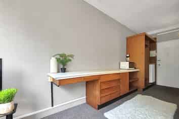 206/20 Glenmore Street, Thorndon