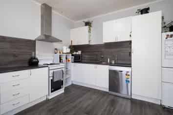 100A Alford Forest Road, Allenton