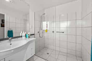15 Coniston Drive, Allenton