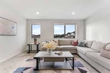 54 Peihinga Road, Flat Bush