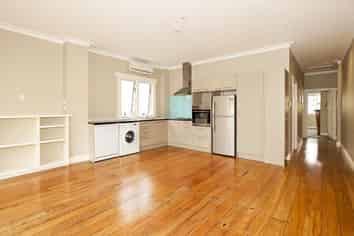 16A Victoria Road, Devonport
