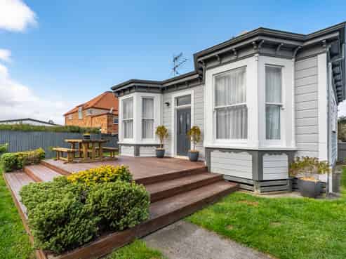 579F Fergusson Drive, Trentham